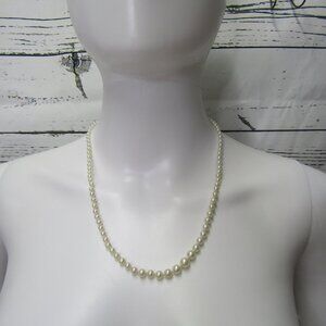 Vintage 14 K Clasp Genuine Pearl Necklace